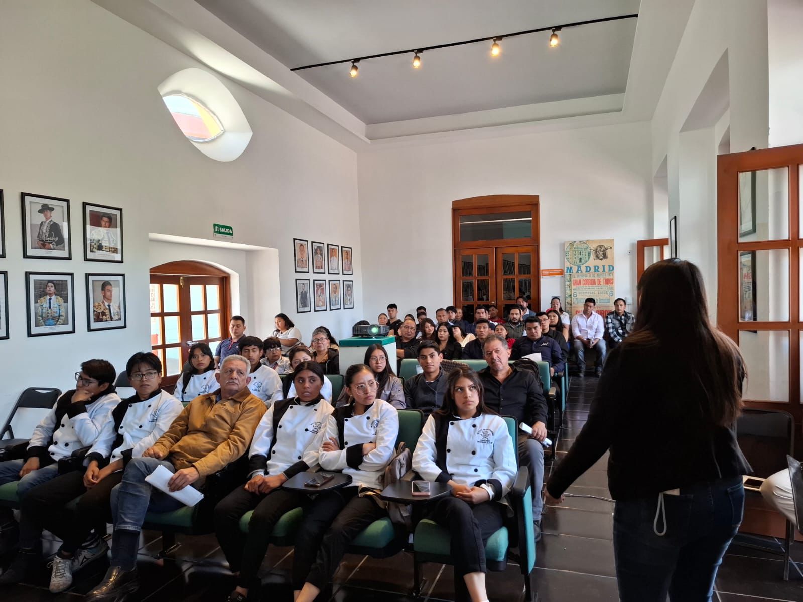 Huamantla fortalece la profesionalización del sector turístico rumbo a la Feria Internacional del Arte Efímero y la Dalia 2026